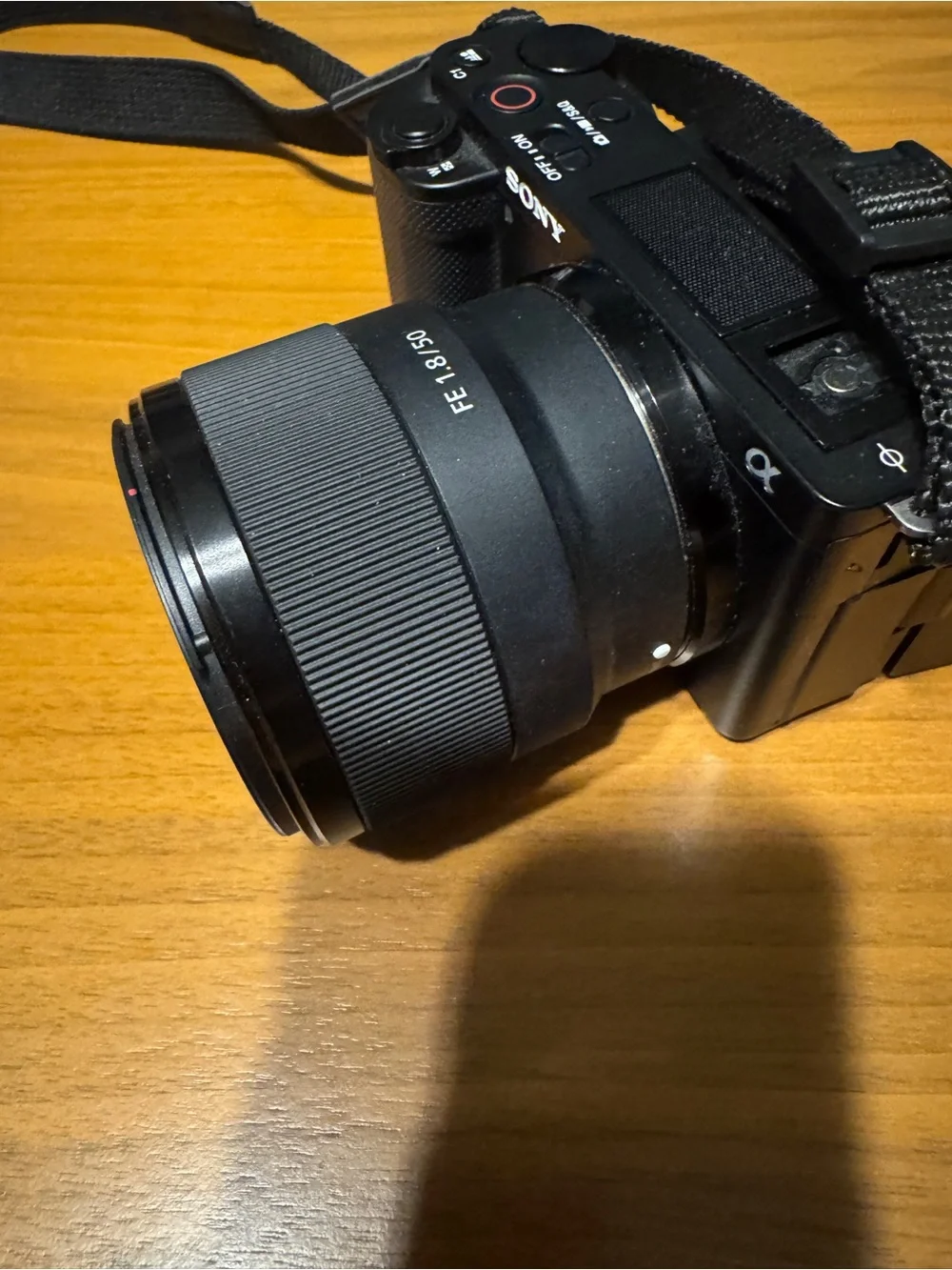 Sony FE 50mm f/1.8 Lens SEL50F18F Full Frame E-Mount – Excellent Condition